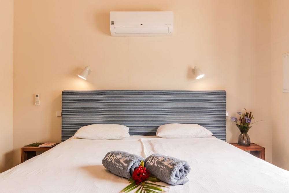 Abc Apartments Curacao 12/60