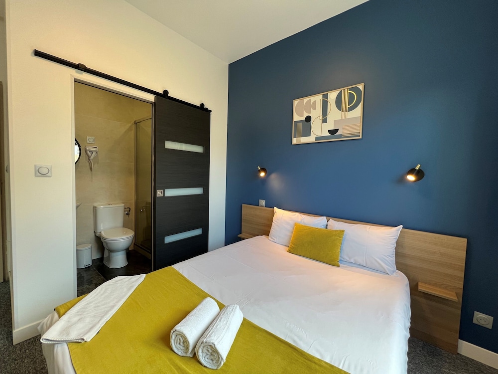 P Tit Dej Hotel Niort 15/58