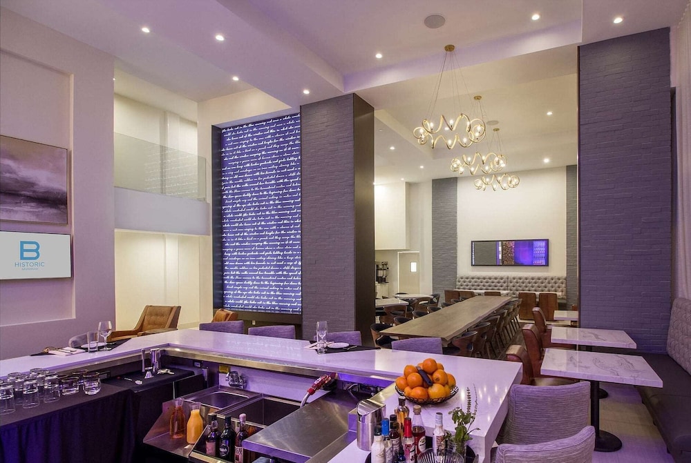 Tryp By Wyndham Savannah 30/60
