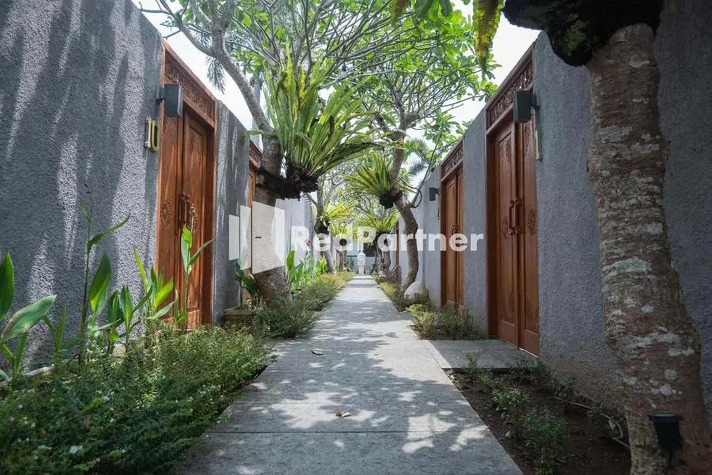 SAWAH JOGLO BOUTIQUE VILLAS AND RESTO 50/55