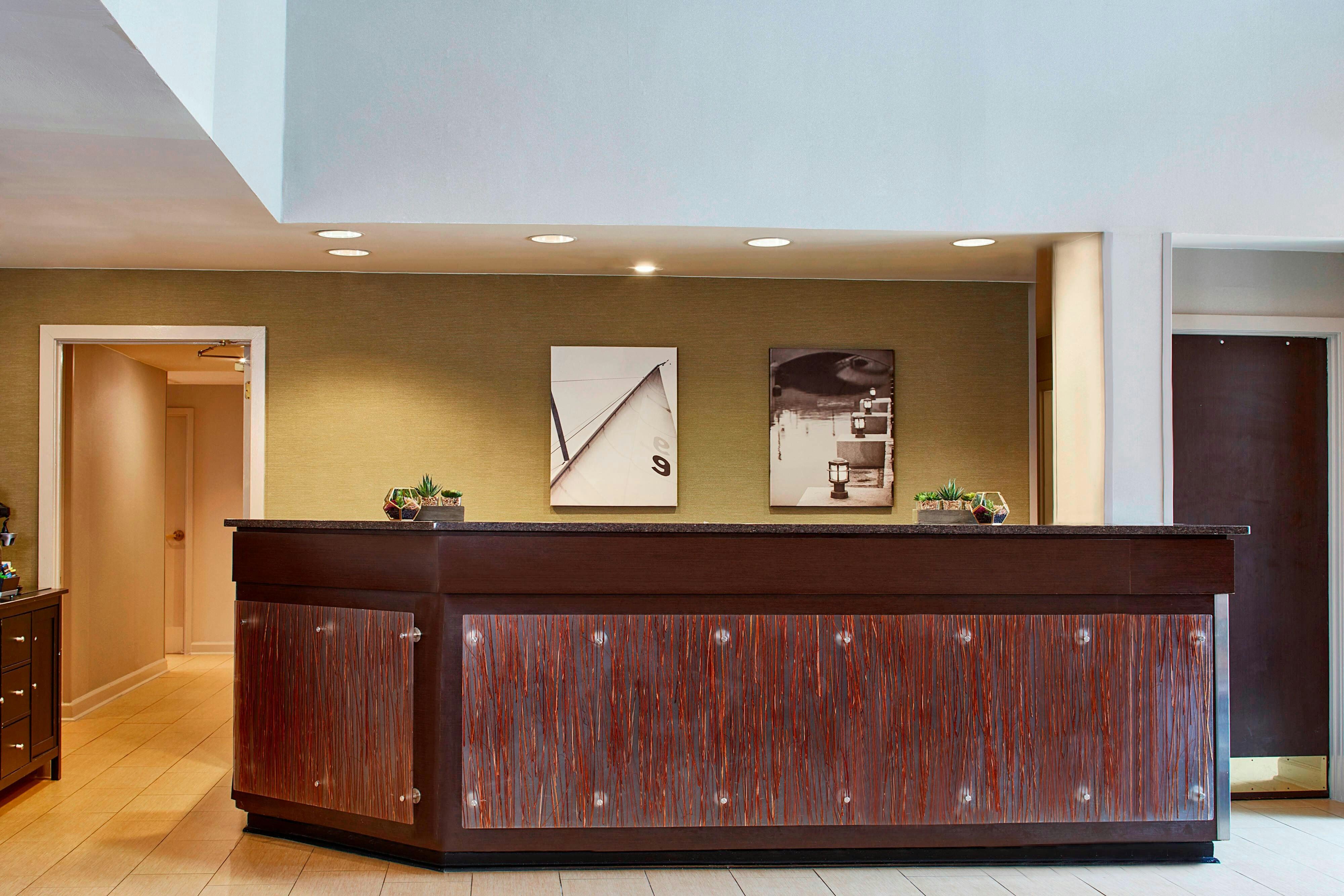 Residence Inn By Marriott Atlanta Airport North Virginia Ave 2/16