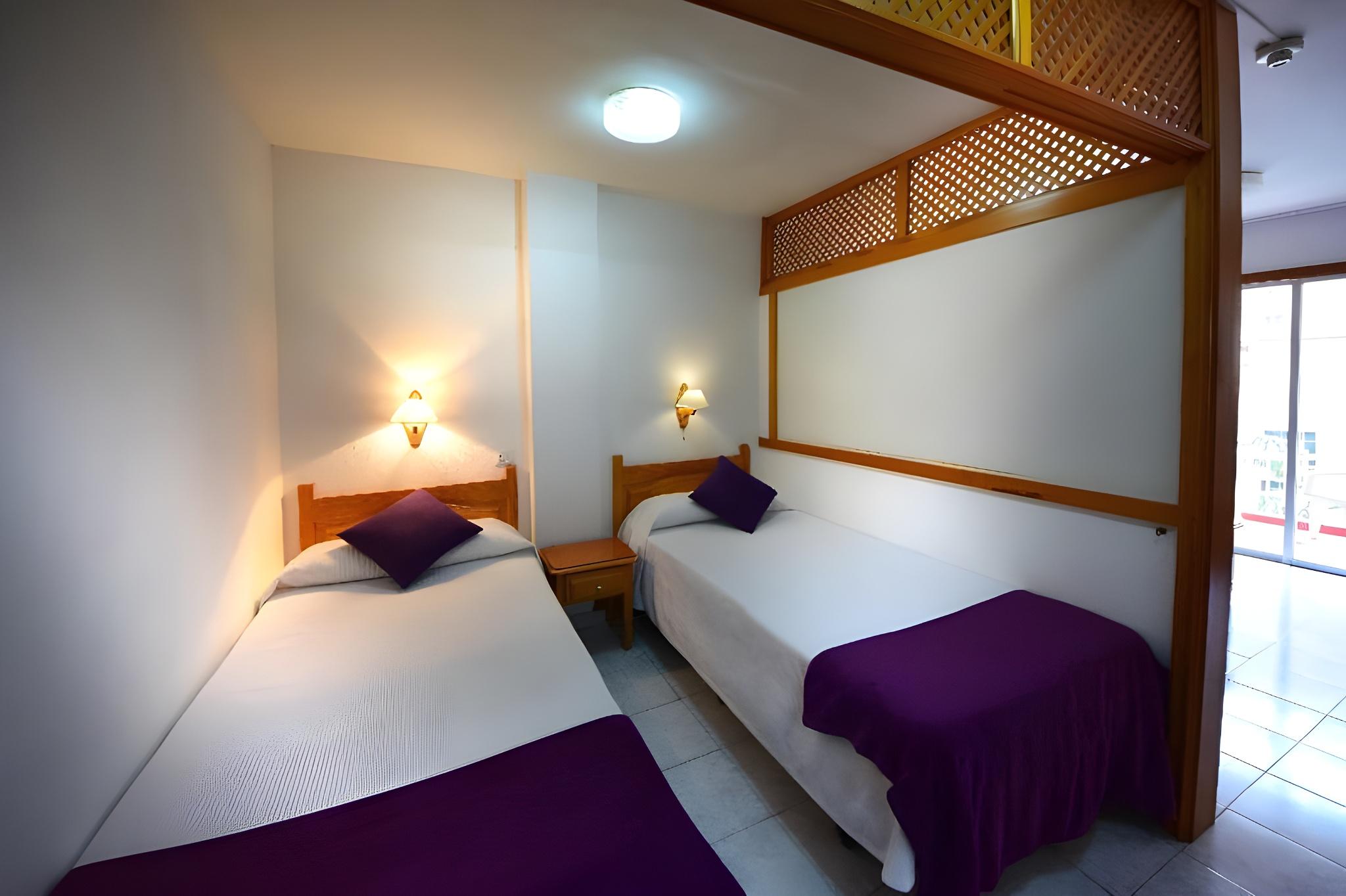 Standard, Double or Twin Bed