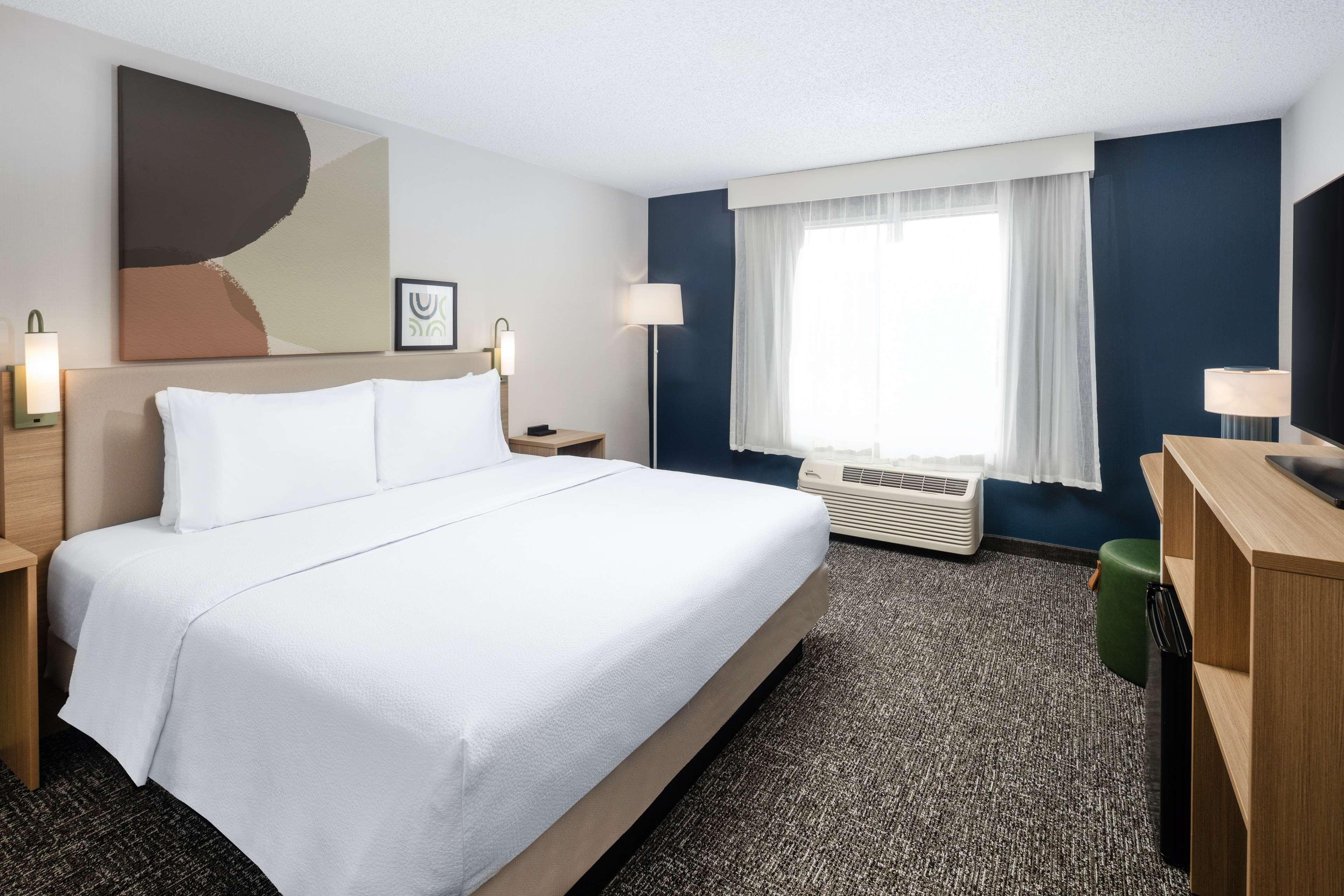 Room, Double Bed, Accessible