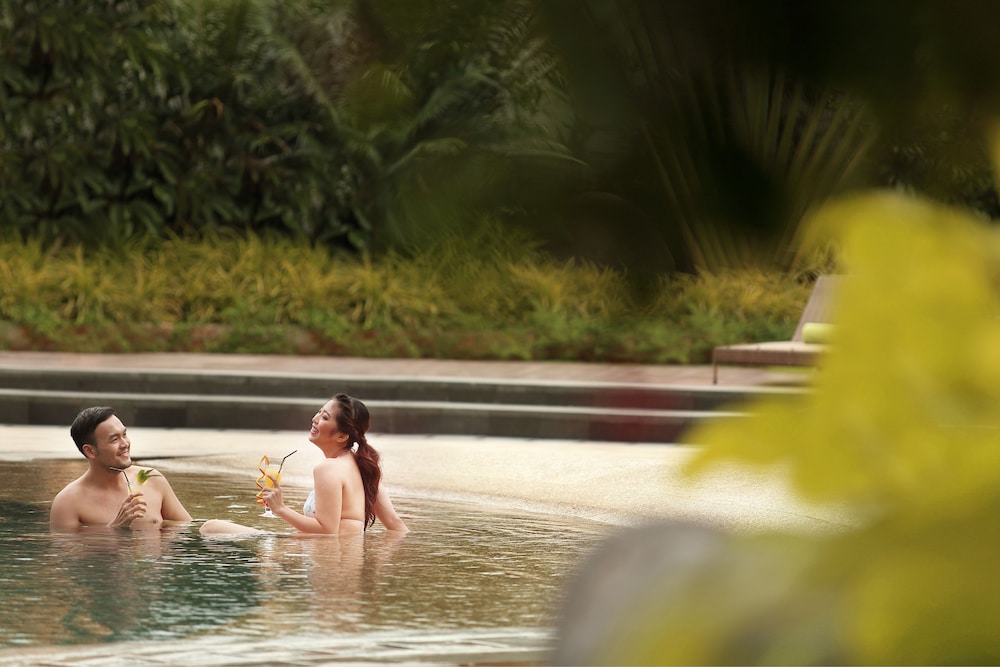 RESINDA HOTEL KARAWANG, MANAGED BY PADMA HOTELS 28/67