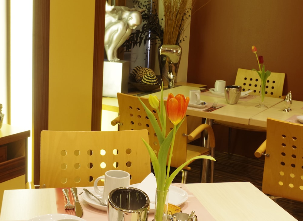 Hotel Merseburger Hof 26/40