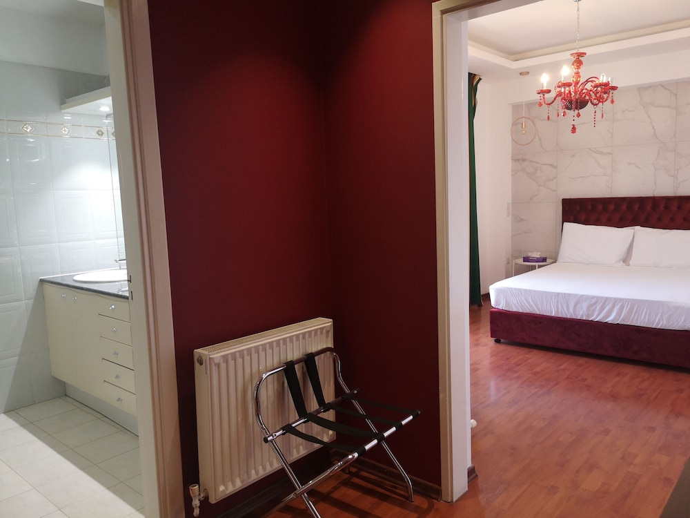 St Elena Boutique Hotel 50/50