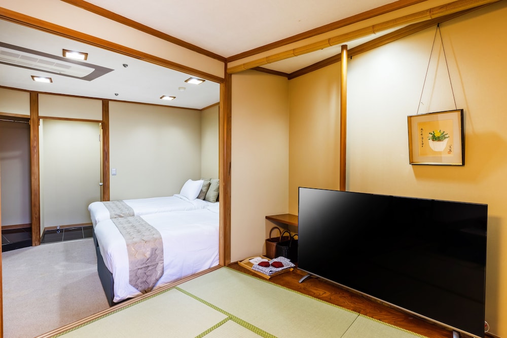 Choshi Grand Hotel 12/50