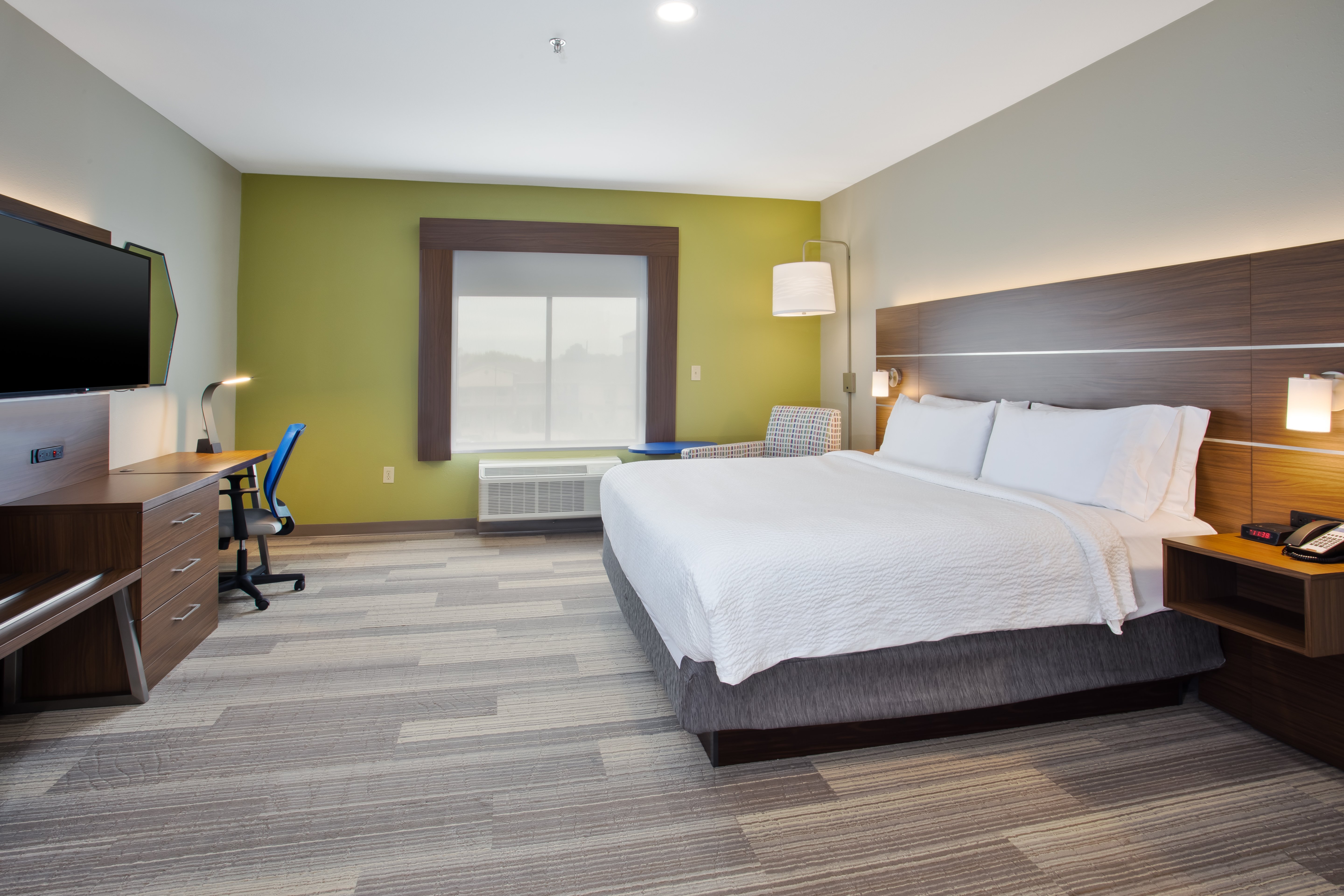 Leisure, King Bed