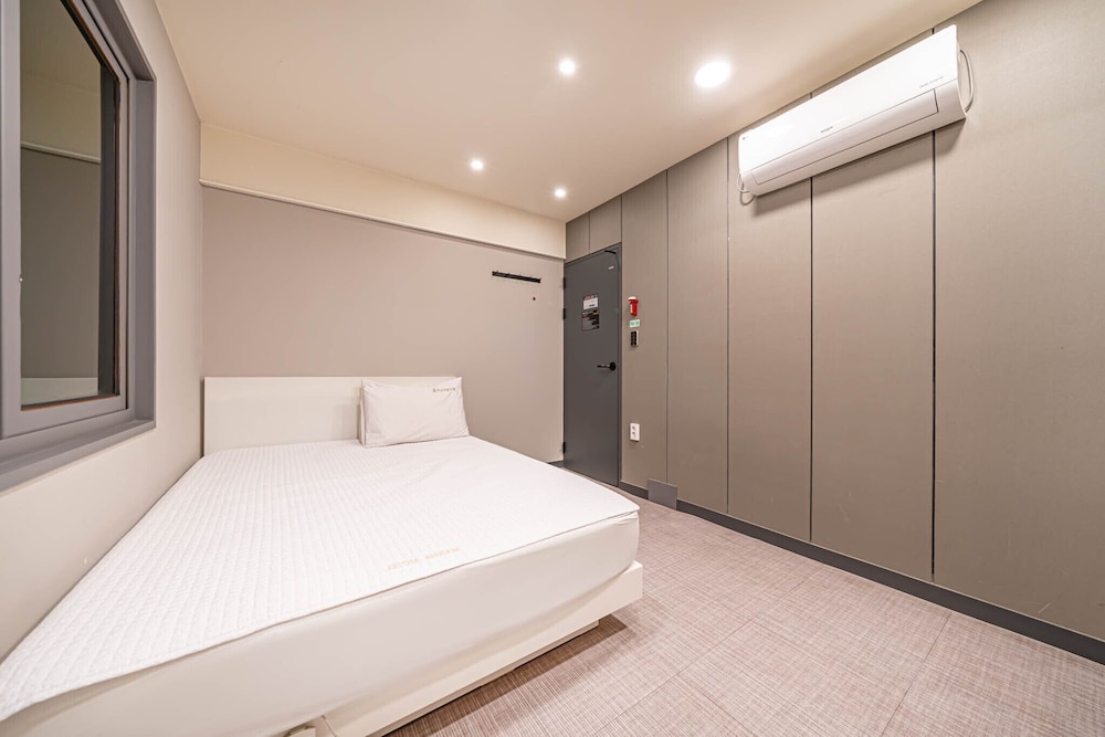 Top Motel 14/50