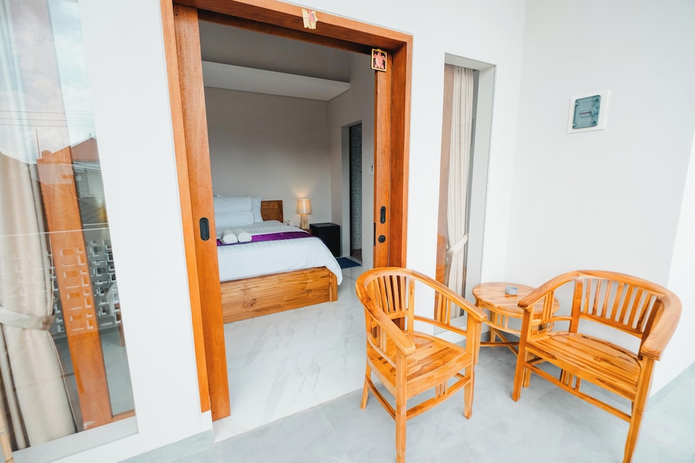Turtle Shelter Guest House 18/27