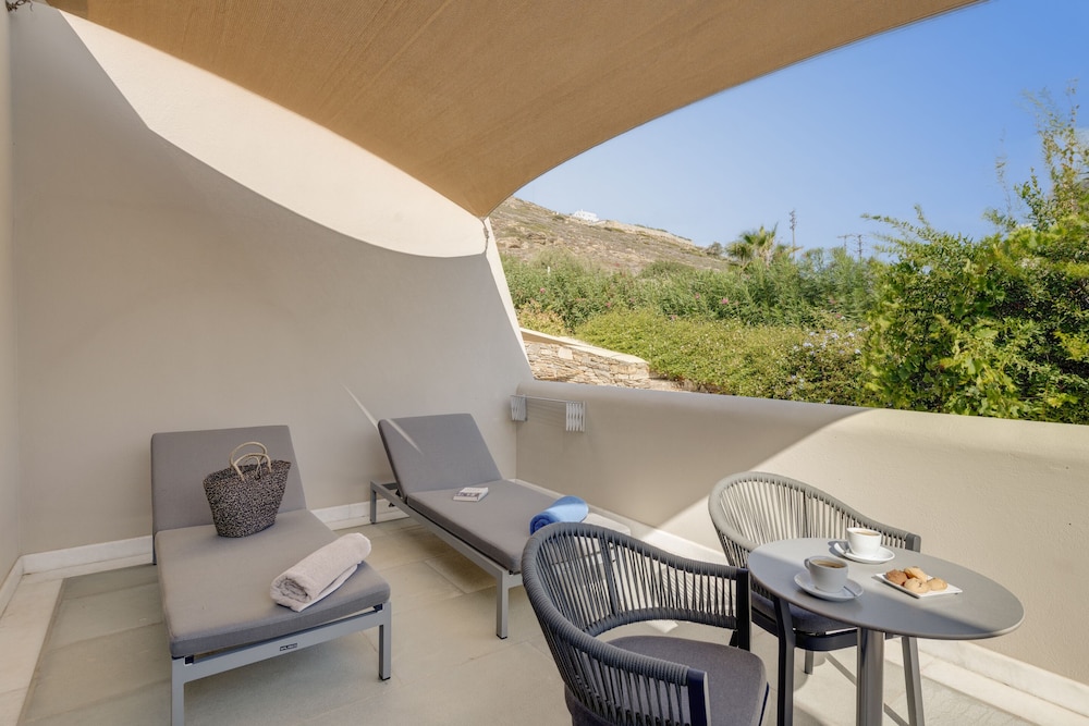 Kouros Art Hotel - Adults Only 62/72