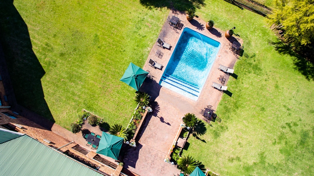 Willows Garden Hotel Potchefstroom 20/22