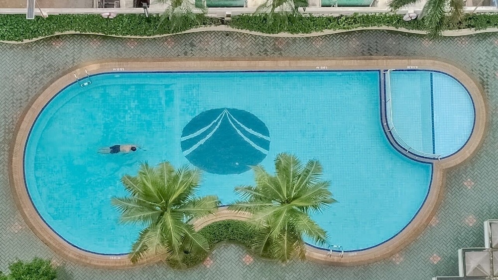 Palazzo Bangkok Hotel 34/55