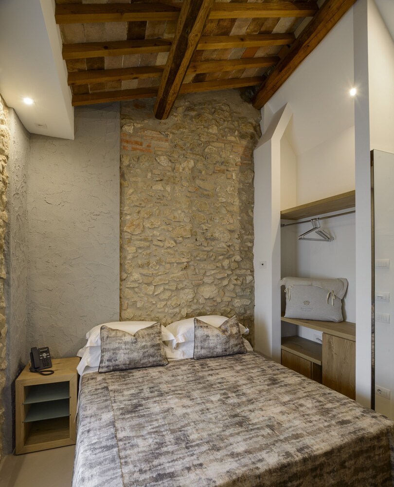 Tenuta Sovestro 23/50