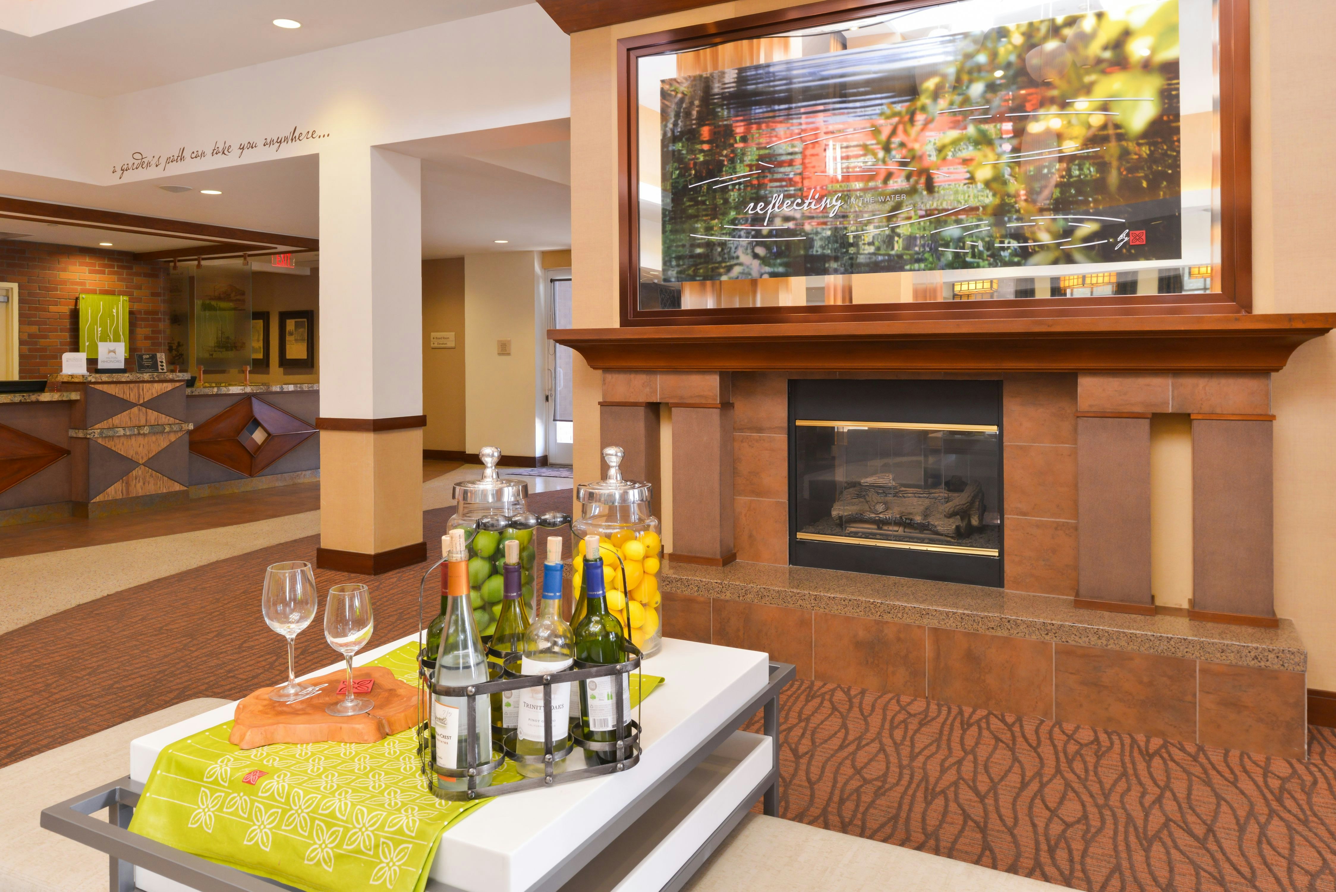 Hilton Garden Inn Yuma Pivot Point 14/16