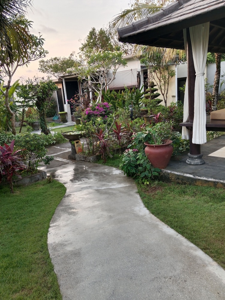 The Muaya Villa 40/50