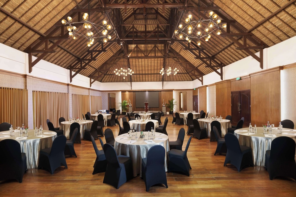 Royal Tulip Springhill Resort Jimbaran 62/70
