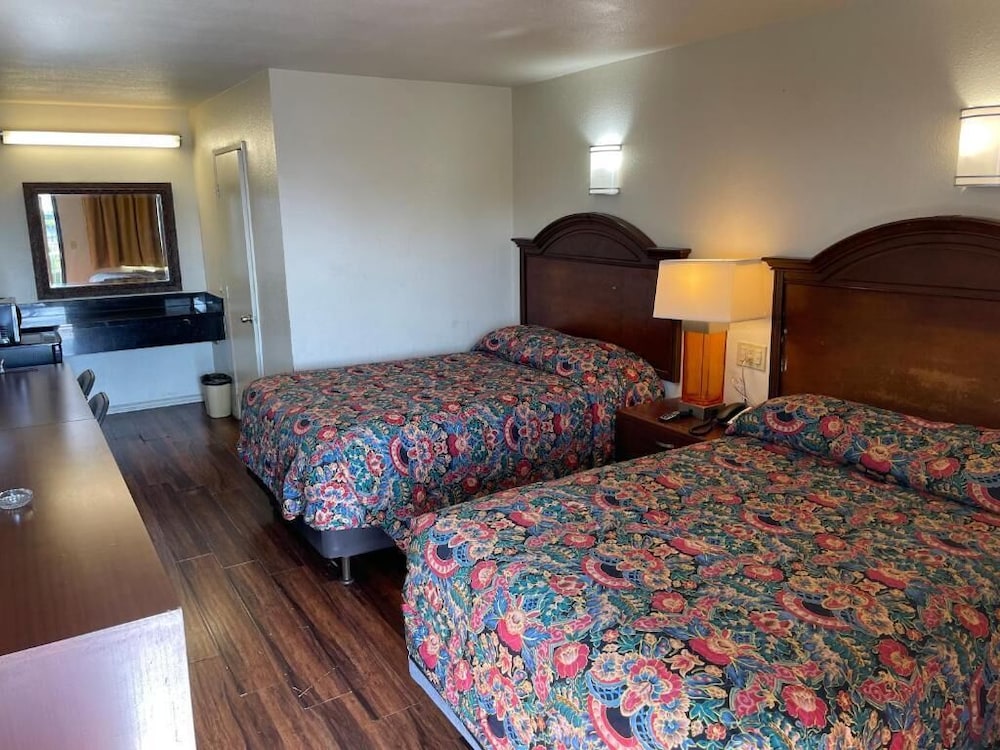 Sierra Inn 6/15