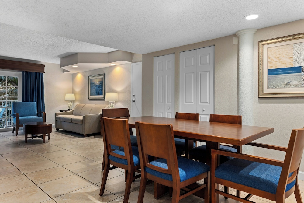 Club Wyndham Sea Gardens 32/49