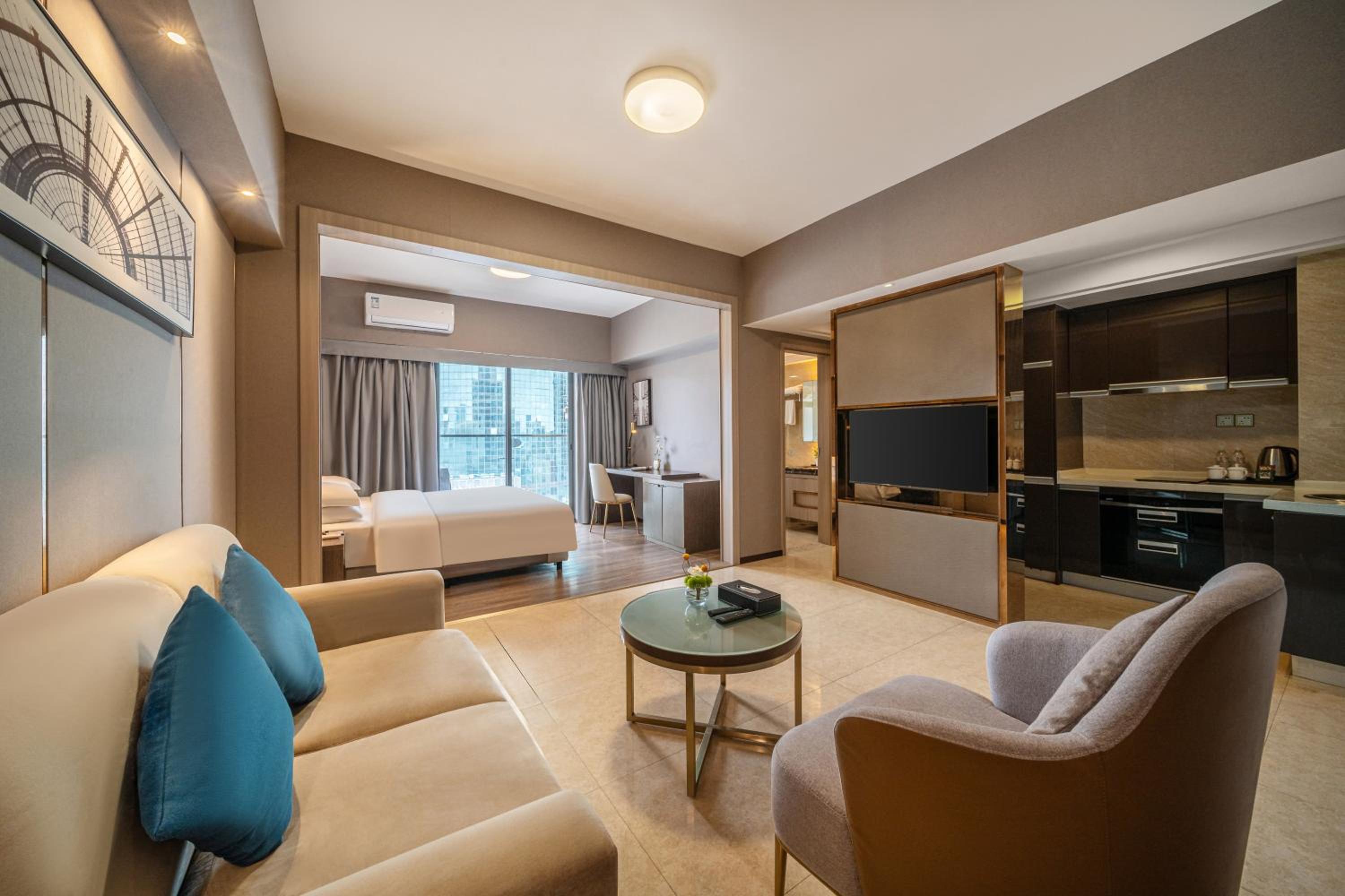 Dossen, Deluxe, Suite
