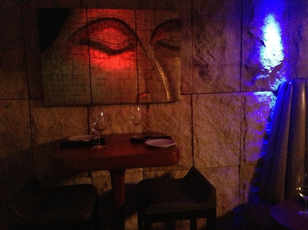 Acacia Boutique Hotel 49/75