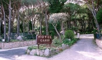 Hotel Garbi 2/51
