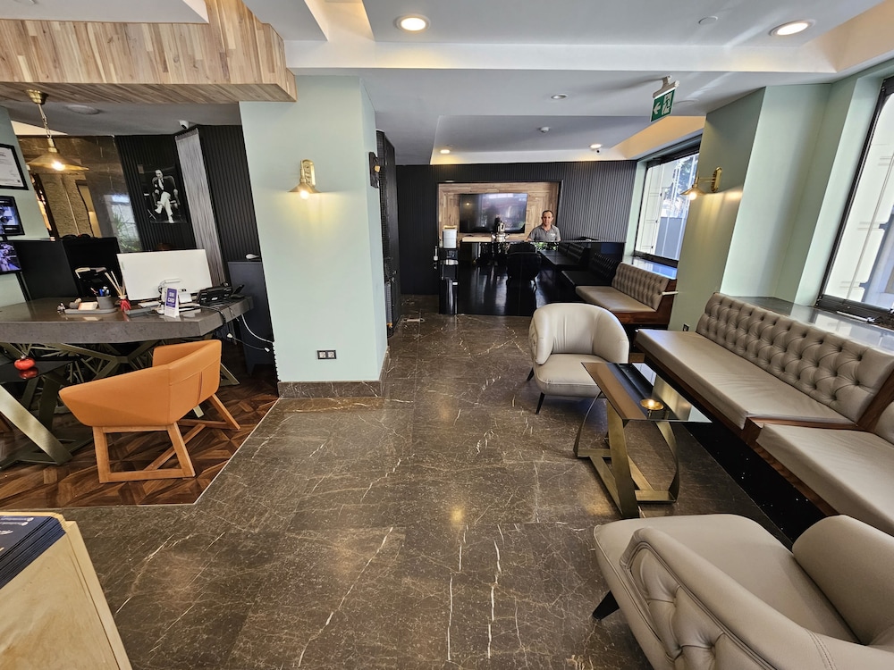 ANTHEMIS HOTEL 63/71
