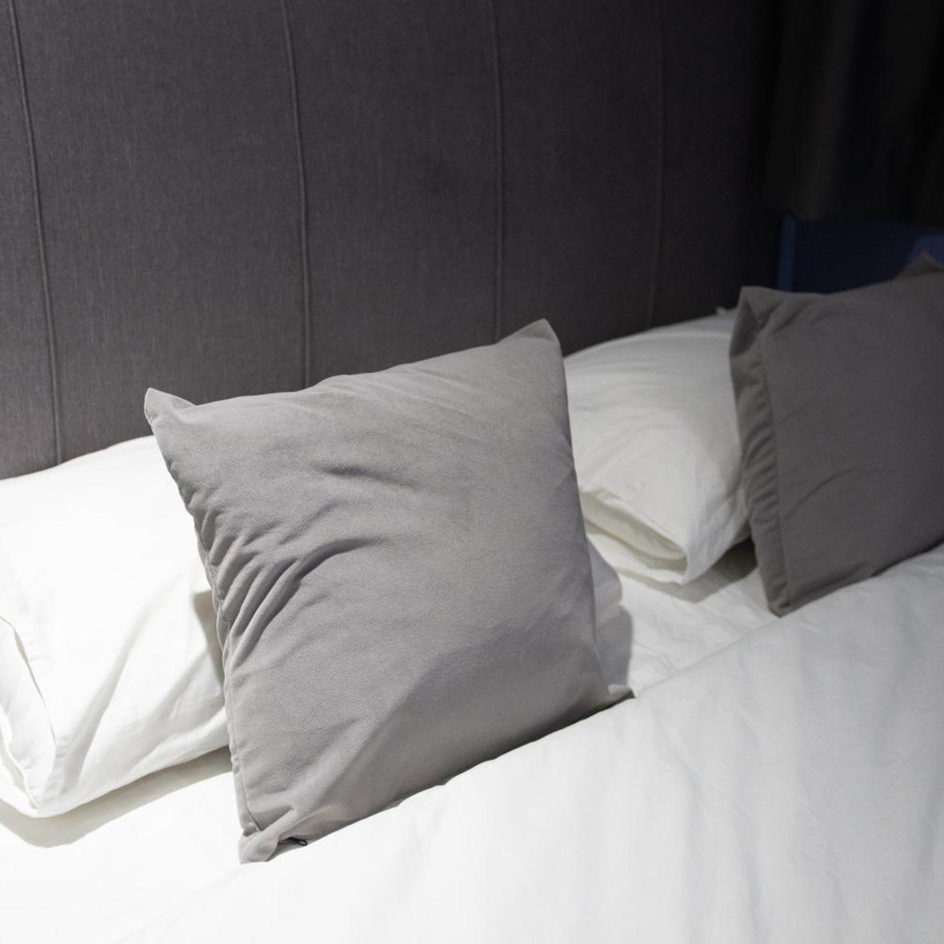 OYO 90028 Ragula Hotel 27/45