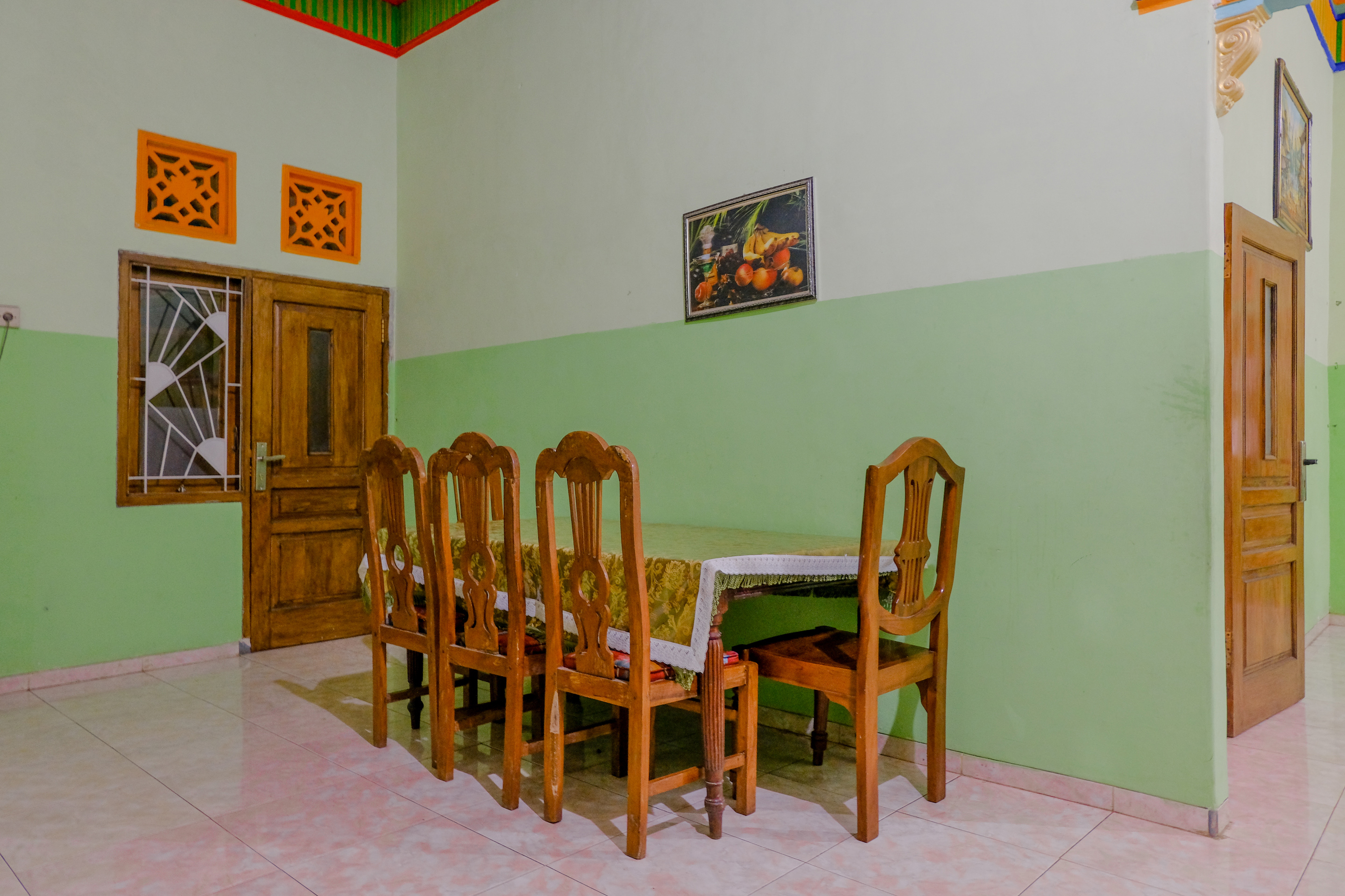 OYO 1689 Sumber Urip Family Homestay Syariah 19/22