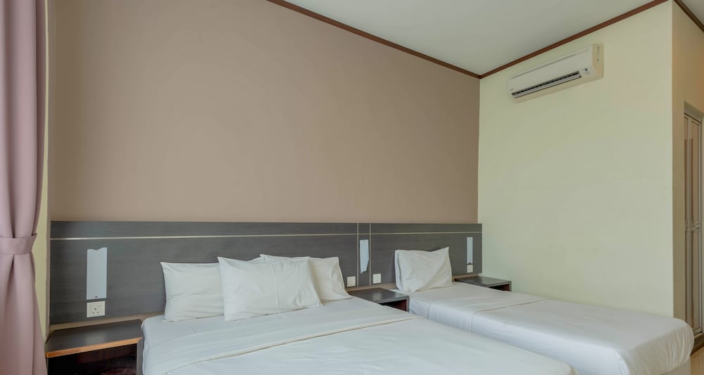 Kesang Laut Hotel 5/24