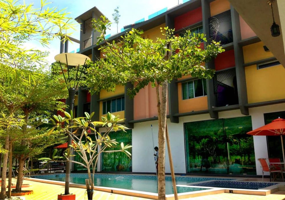 Langit-Langi Hotel Port Dickson 4/50