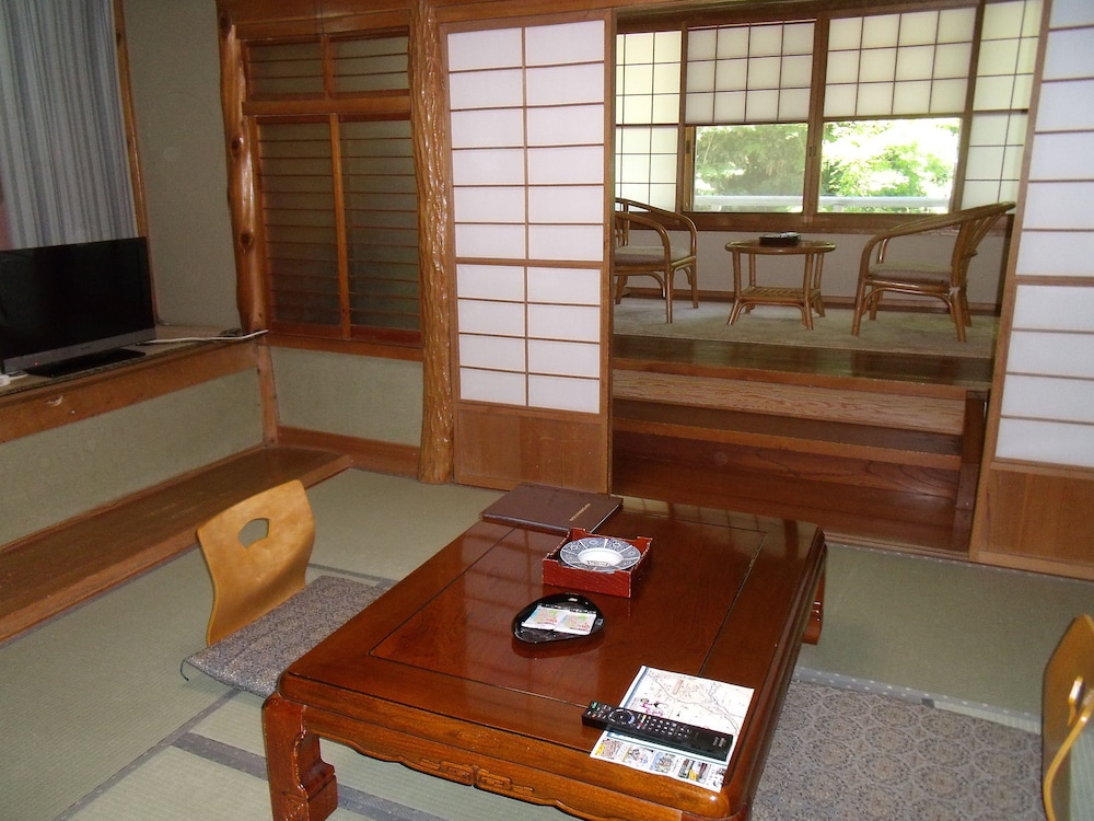 Takaragawa Onsen Osenkaku 29/37