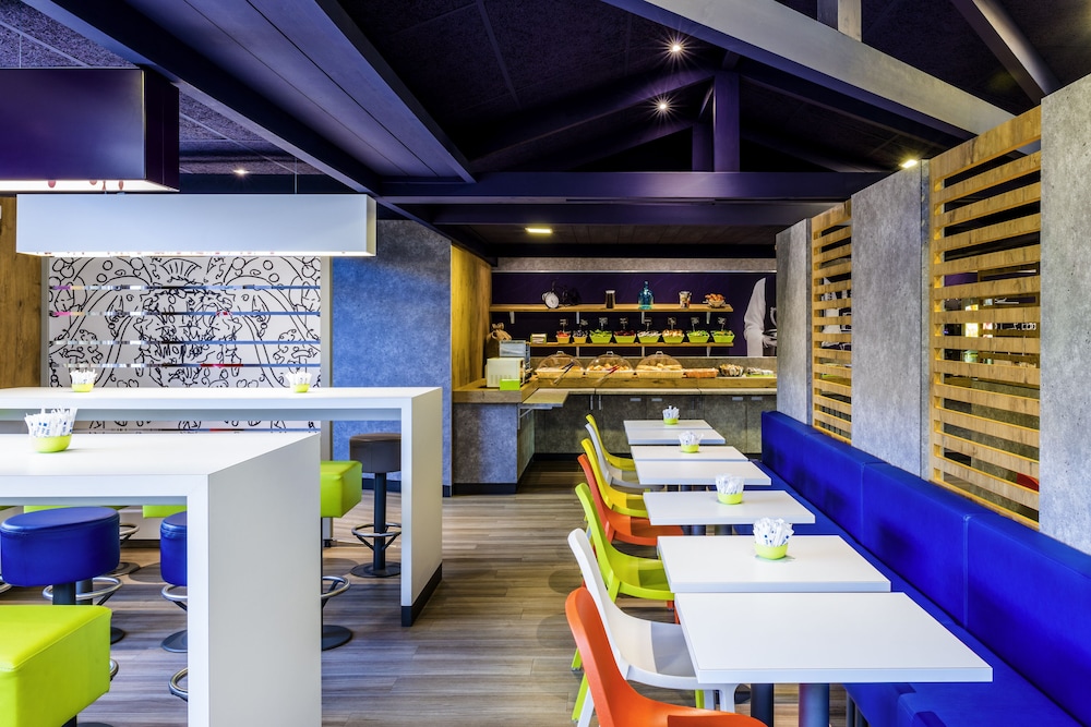 Ibis Budget Issy Les Moulineaux 56/70