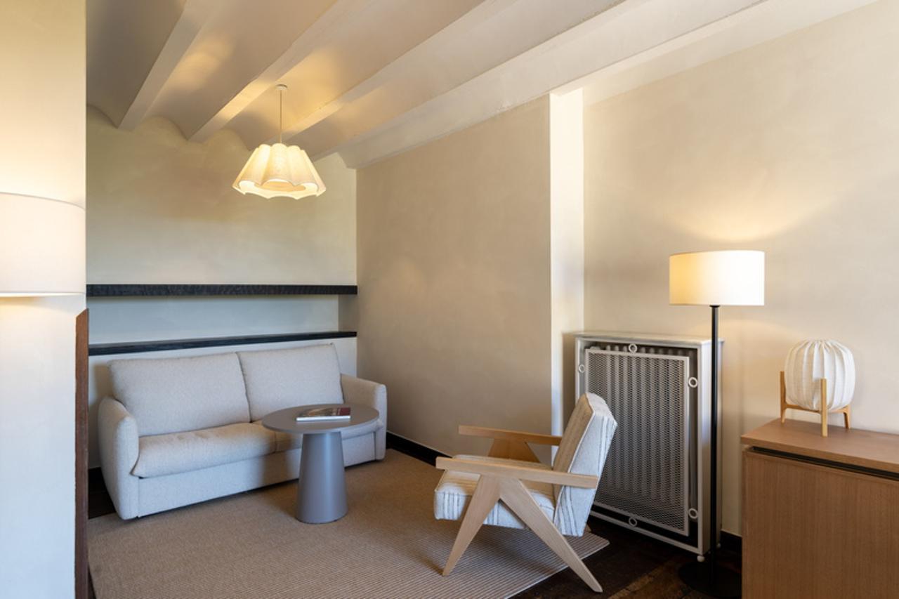 PARADOR DE SANTILLANA GIL BLAS 23/38