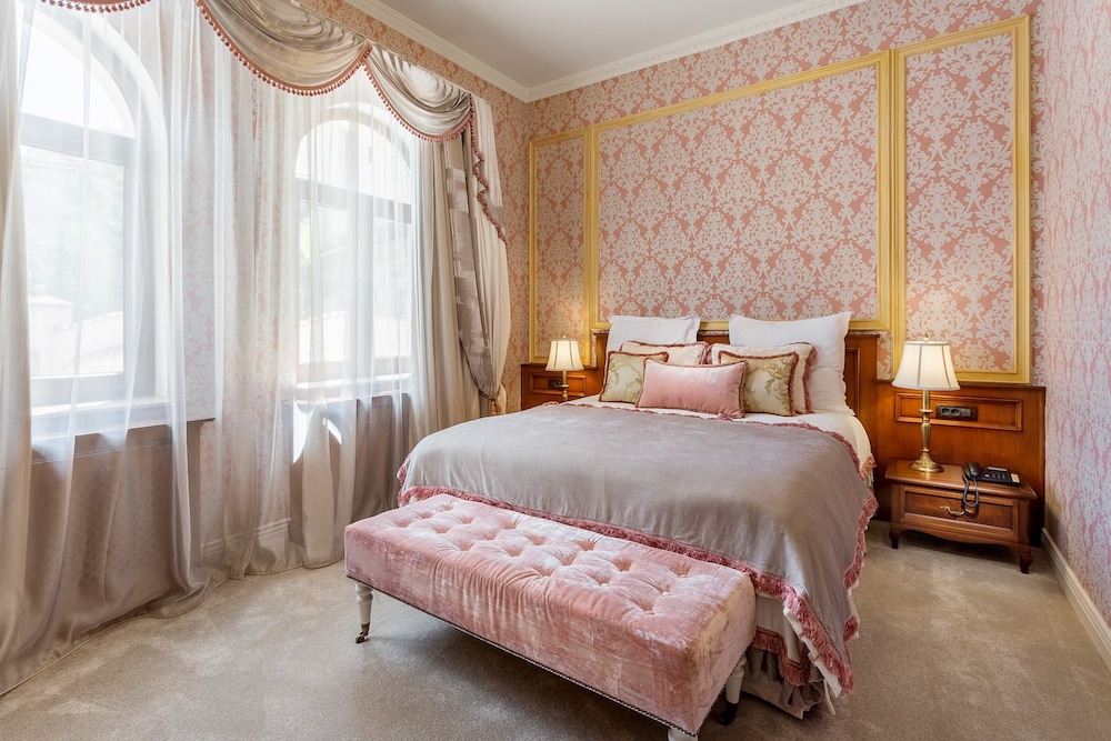 Suter Palace Boutique Hotel 11/69