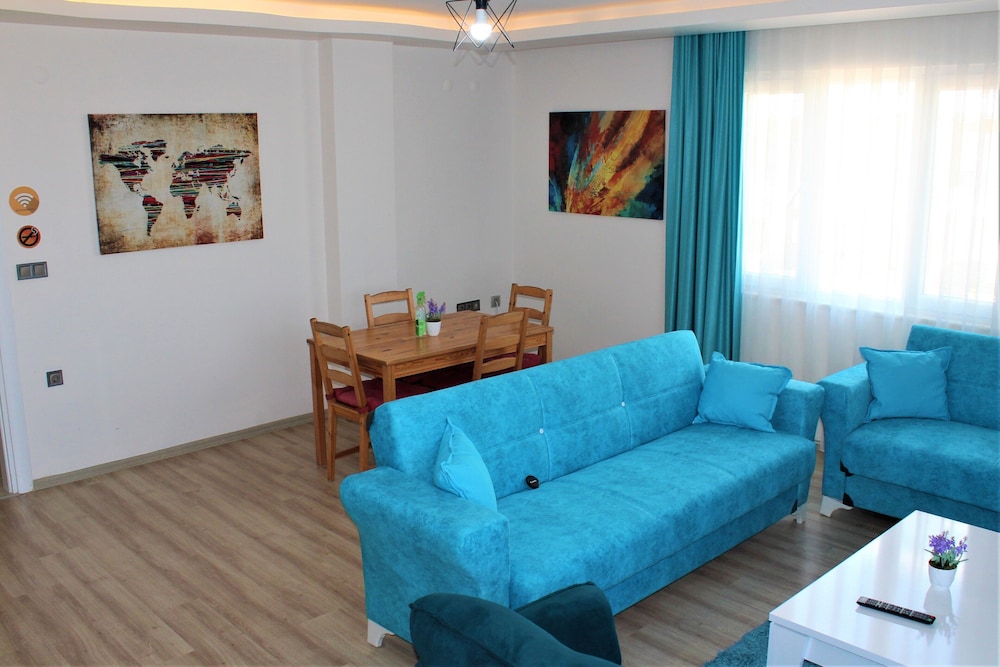Mavi Restaurant & Apartments 1 45/50
