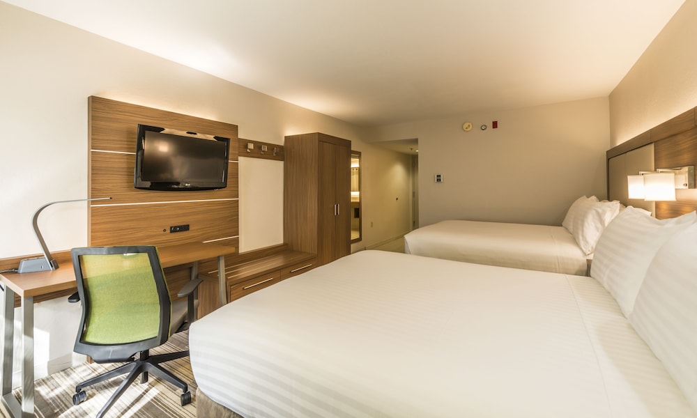 Holiday Inn Express Hotel And Suites Jacksonville South 23/59