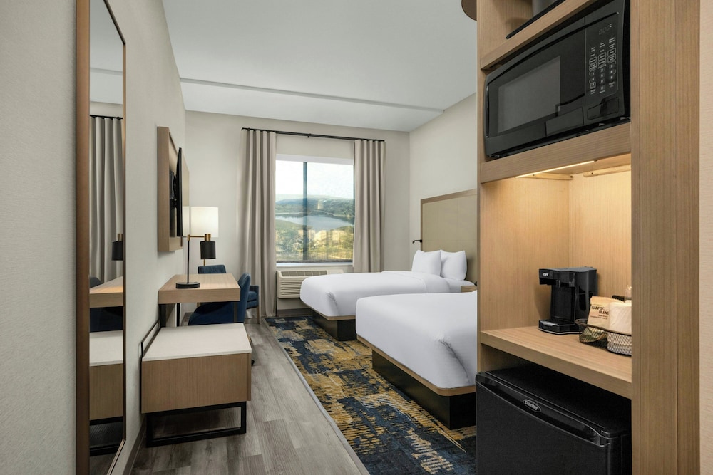 Fairfield Inn & Suites Livermore 5/19