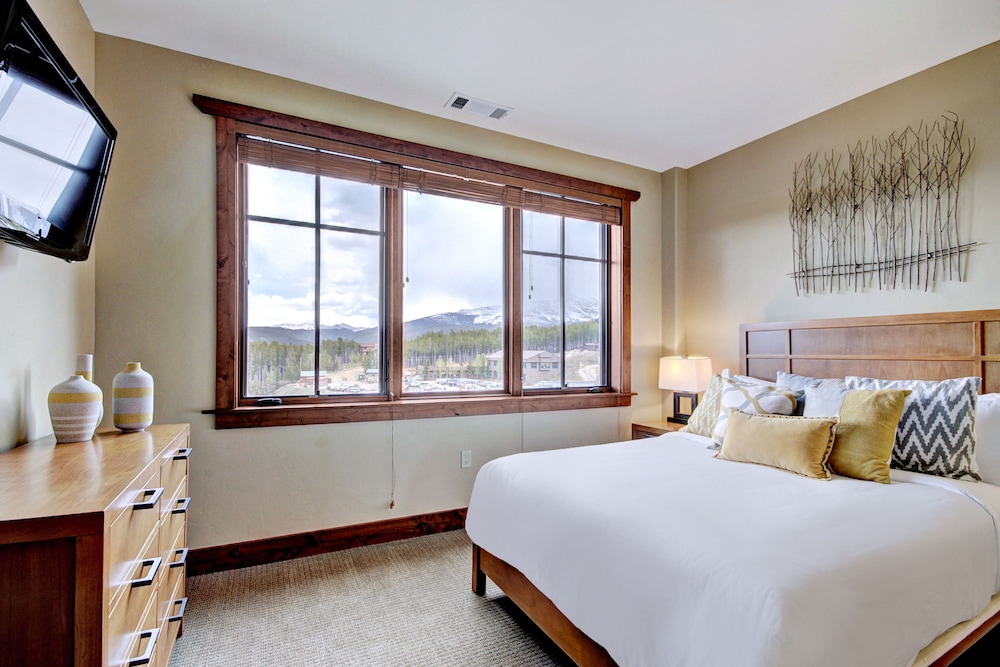 One Ski Hill Place A Rockresort 21/63