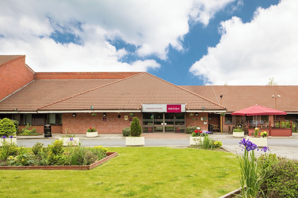 Mercure Swansea Hotel 58/61