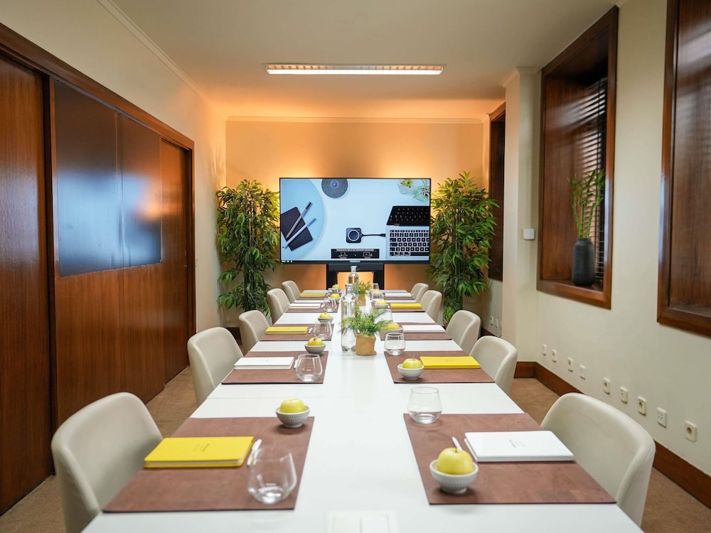 Mercure Porto Centro Santa Catarina 68/81