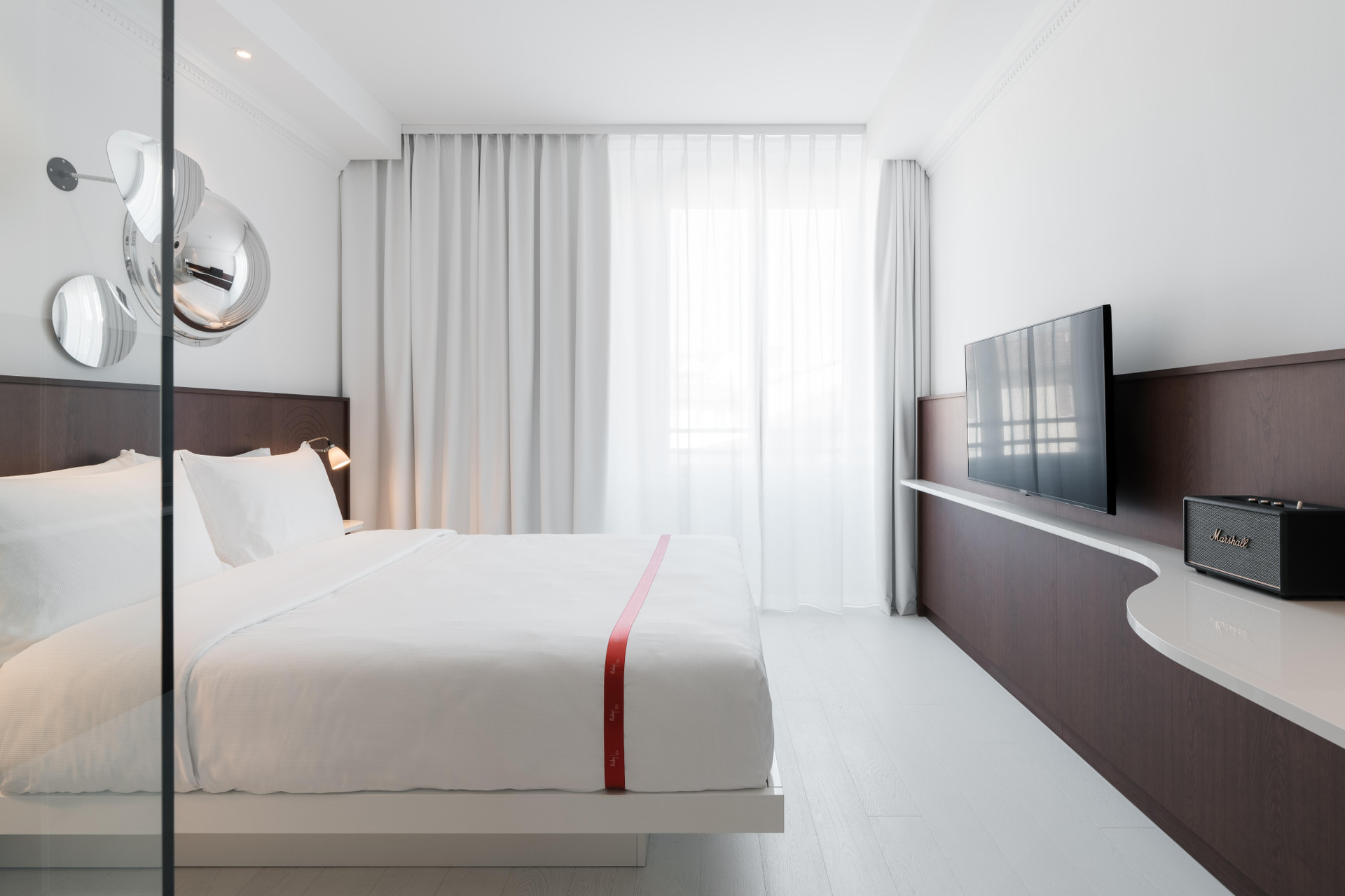 Lovely, Double Bed