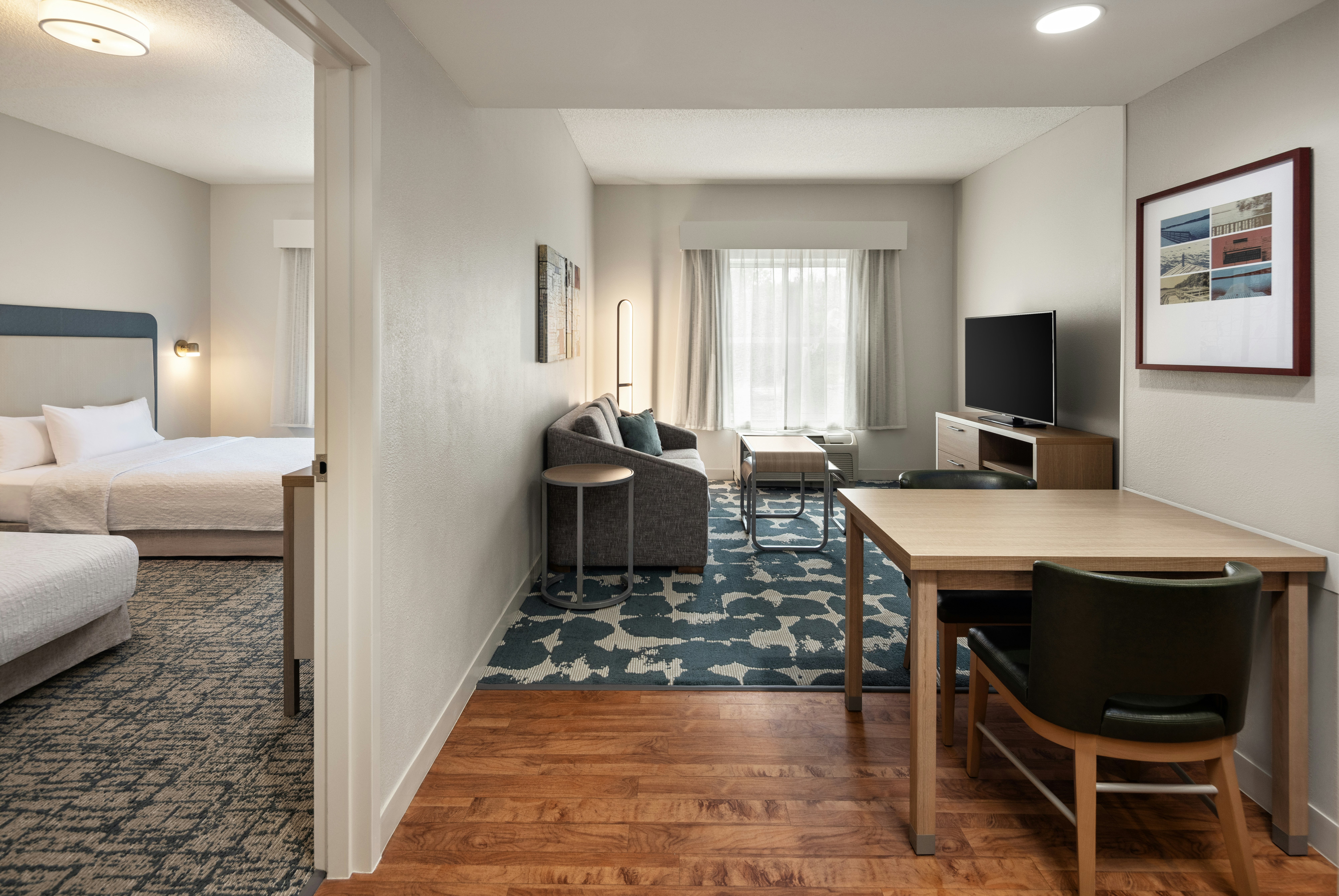جناح بسرير كينج وسريرين كوين لذوي الإعاقة، HOMEWOOD SUITE MINNEAPOLIS-ST. LOUIS PARK 4/9
