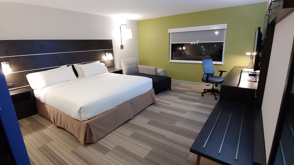 Holiday Inn Express Rolling Mdws Schaumburg Area 12/33