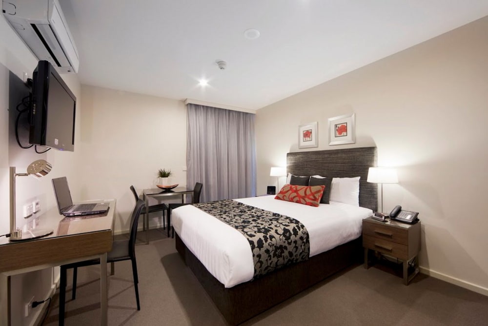 Adina Serviced Apartments Canberra Dickson 12/57
