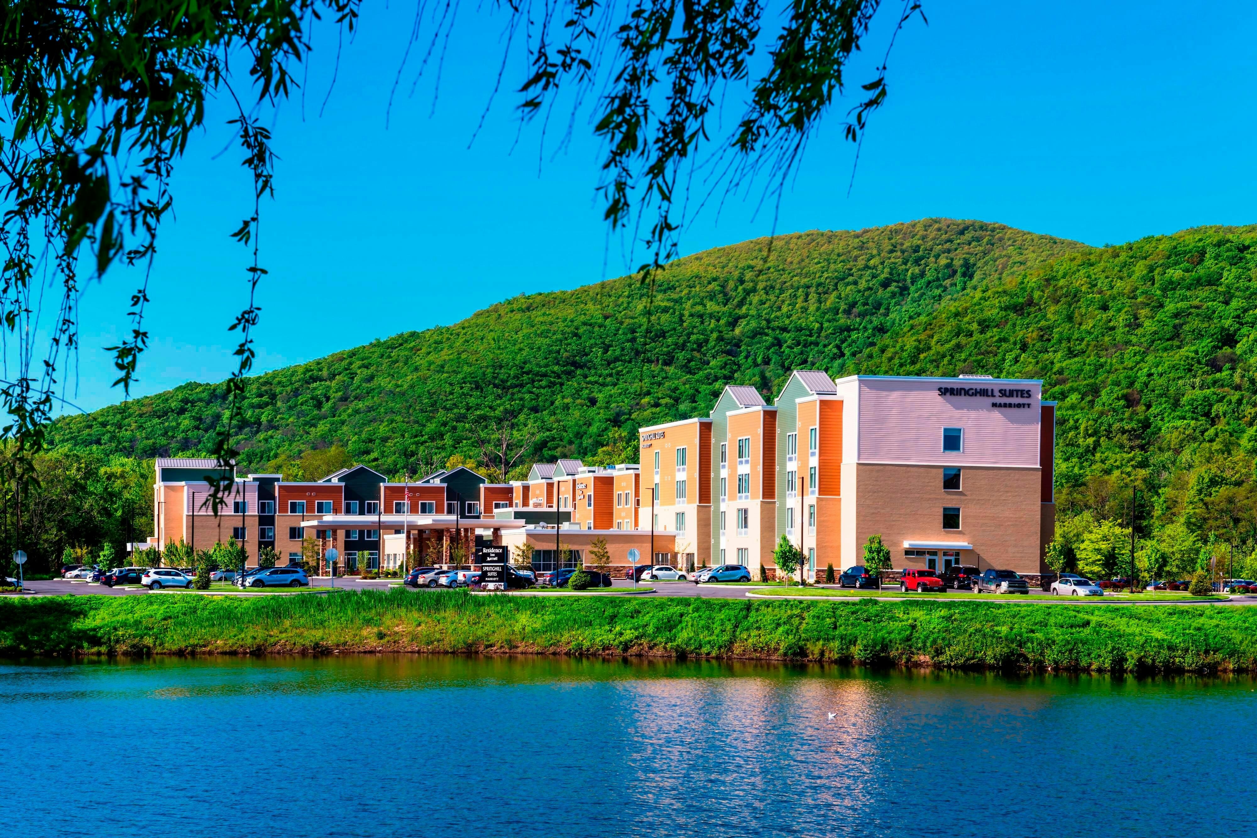 Residence Inn Fishkill 56/57