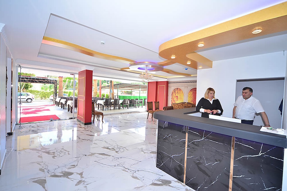 MAX NOVA Hotel 6/30