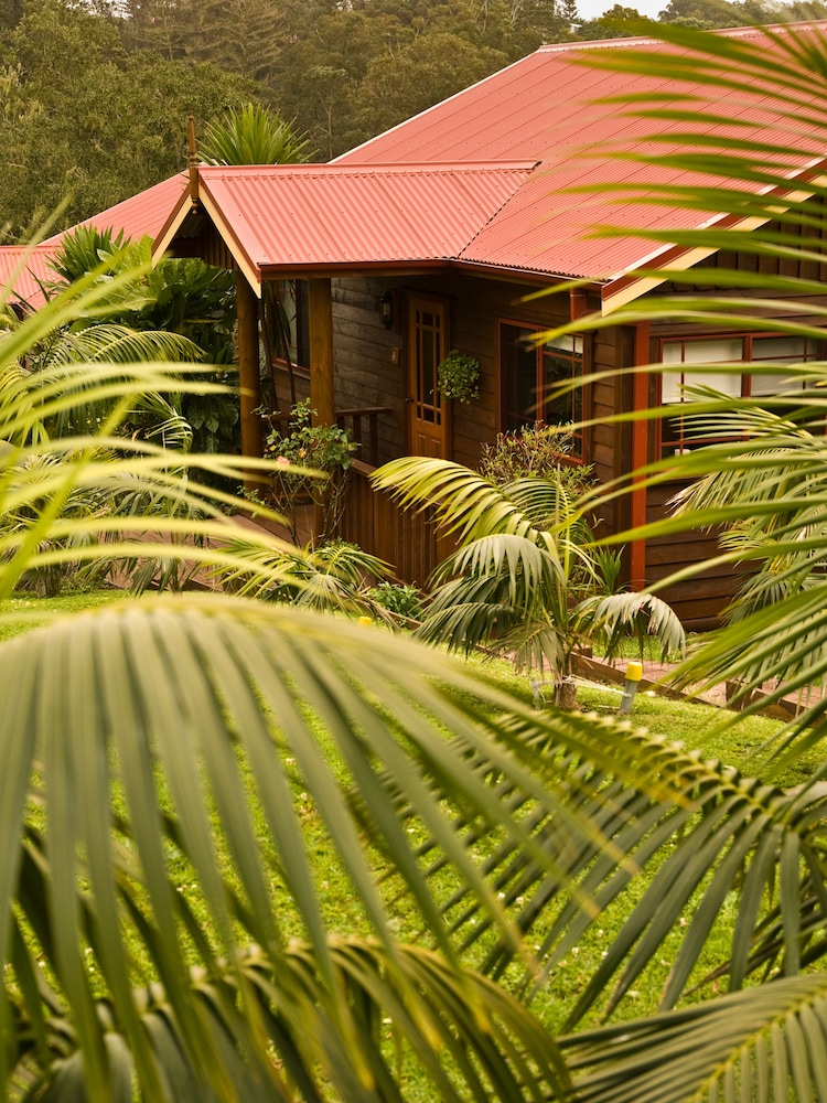 Jacaranda Park Holiday Cottages 8/12