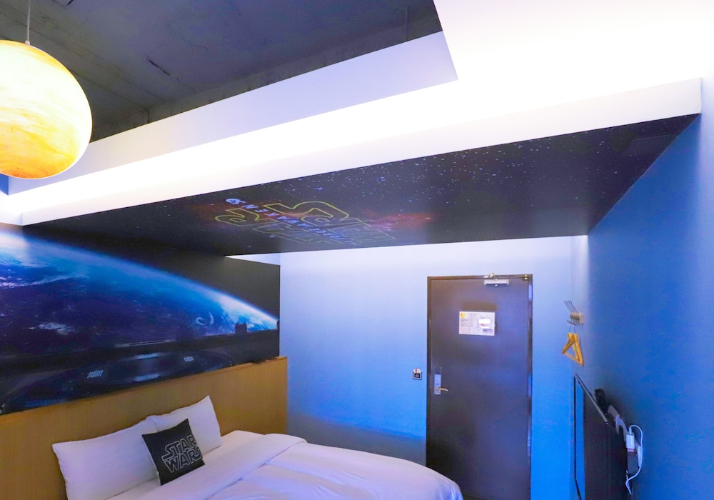 Dream 12 Hotel 53/71