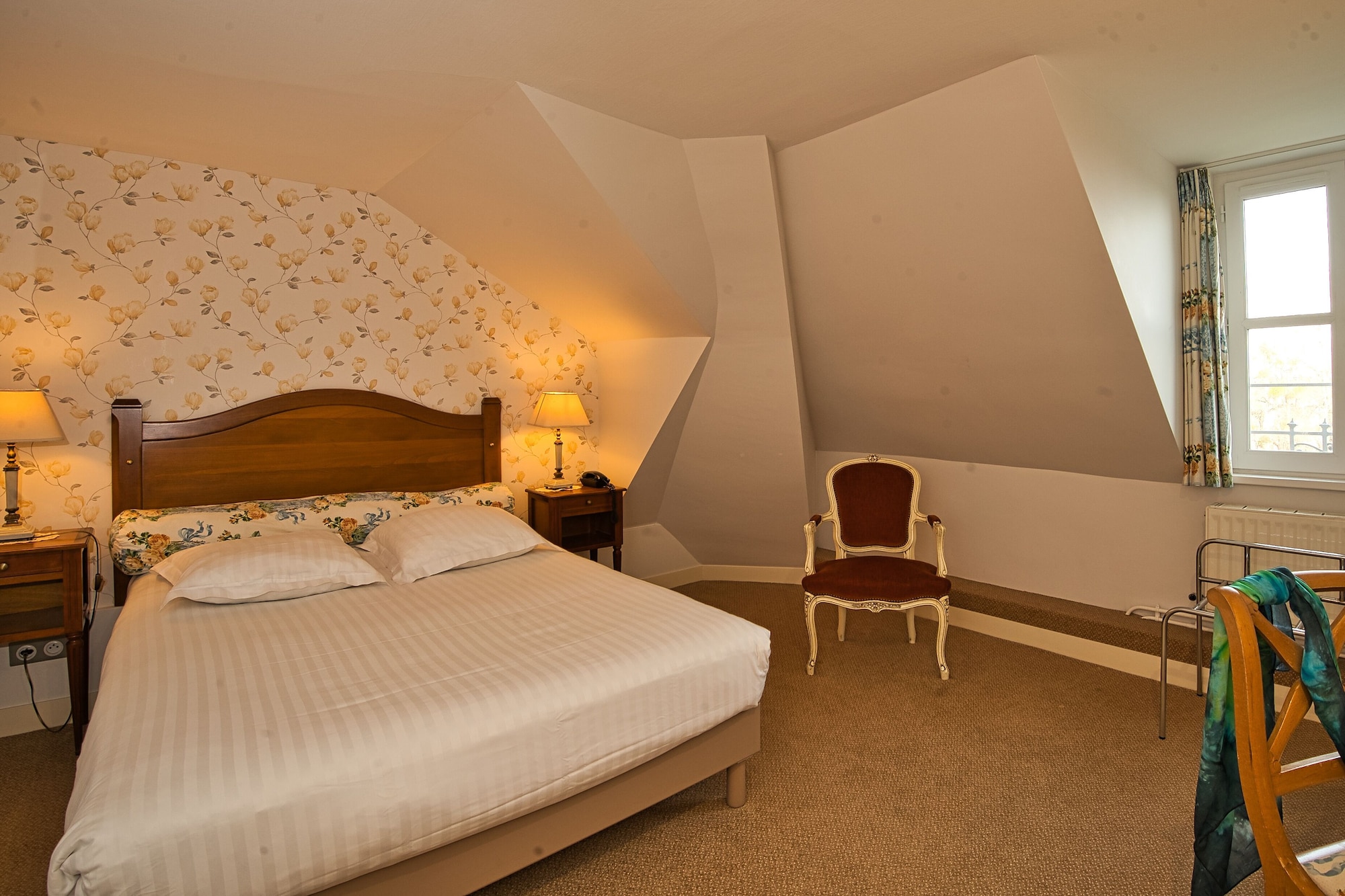 Charme, Double Bed, Attic
